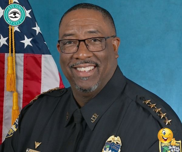 Eye hands out a Wink to Sheriff Waters